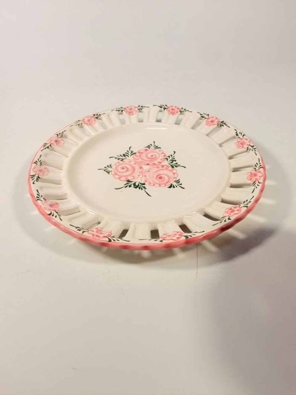 Pottery Reticulated Plate Hand Painted Floral Vintage Vestal Alcobaca Portual Ce - Picture 14 of 16